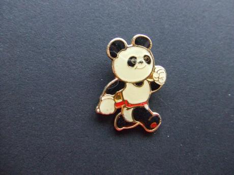 Pandabeer aan de wandel